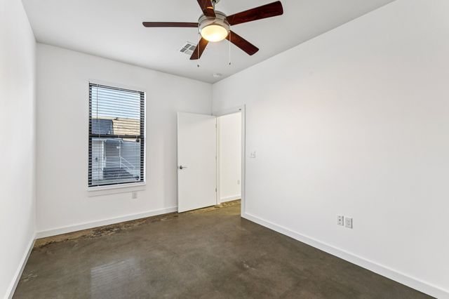 1900 12th Ave S Apt 205, Nashville, TN 37203