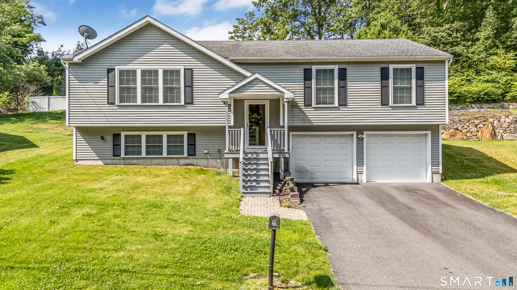 111 Alisha Lane, Waterbury, CT 06705