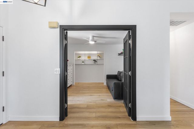 5736 Medallion Ct, Castro Valley, CA 94552