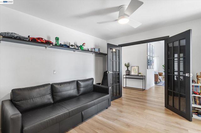 5736 Medallion Ct, Castro Valley, CA 94552