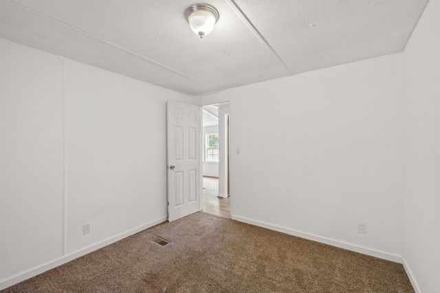 209 St Johns Road, Frankfort, KY 40601