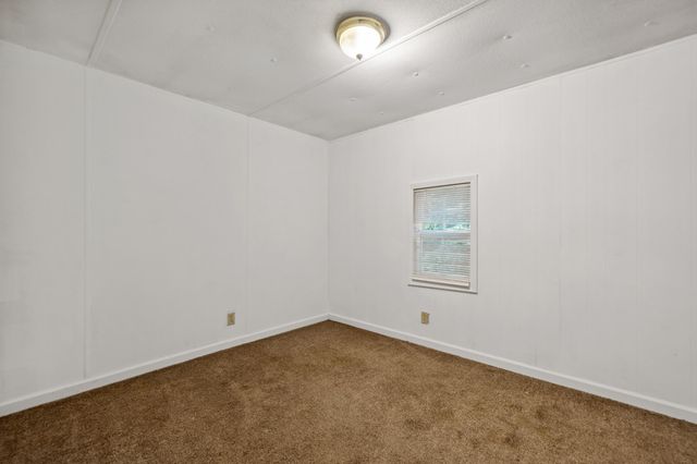 209 St Johns Road, Frankfort, KY 40601
