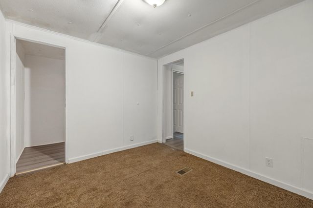 209 St Johns Road, Frankfort, KY 40601