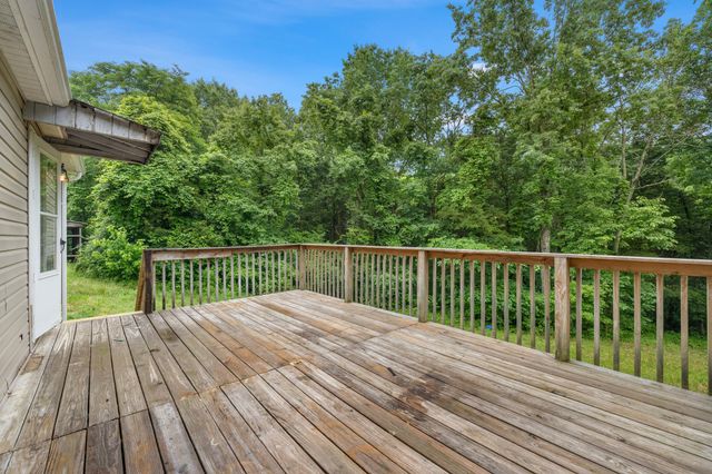 209 St Johns Road, Frankfort, KY 40601