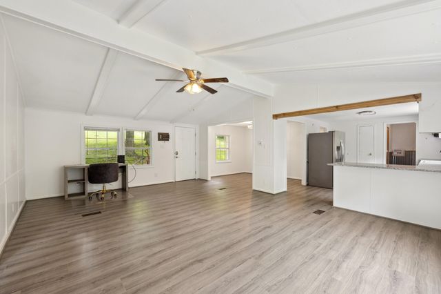 209 St Johns Road, Frankfort, KY 40601