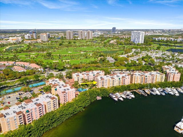 19877 E Country Club Dr 3408, Aventura, FL 33180