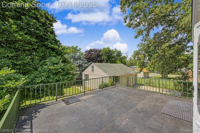 4124 Jackson Street, Dearborn Heights, MI 48125