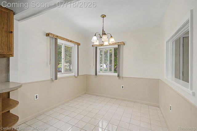 4124 Jackson Street, Dearborn Heights, MI 48125