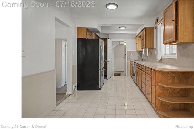 4124 Jackson Street, Dearborn Heights, MI 48125