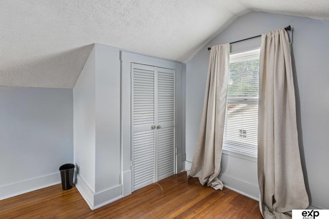 4806 Charles Street, Omaha, NE 68132