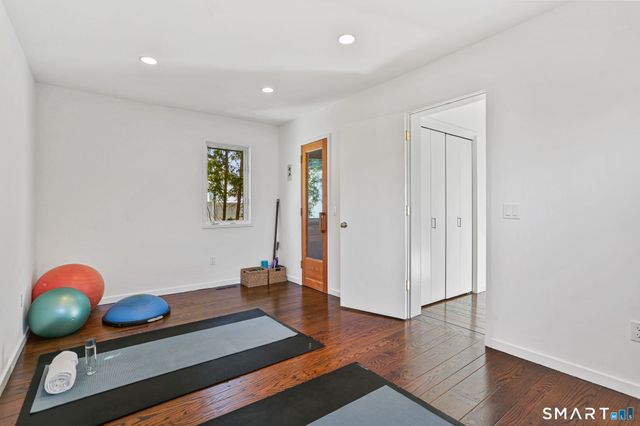 21 Covlee Drive, Westport, CT 06880