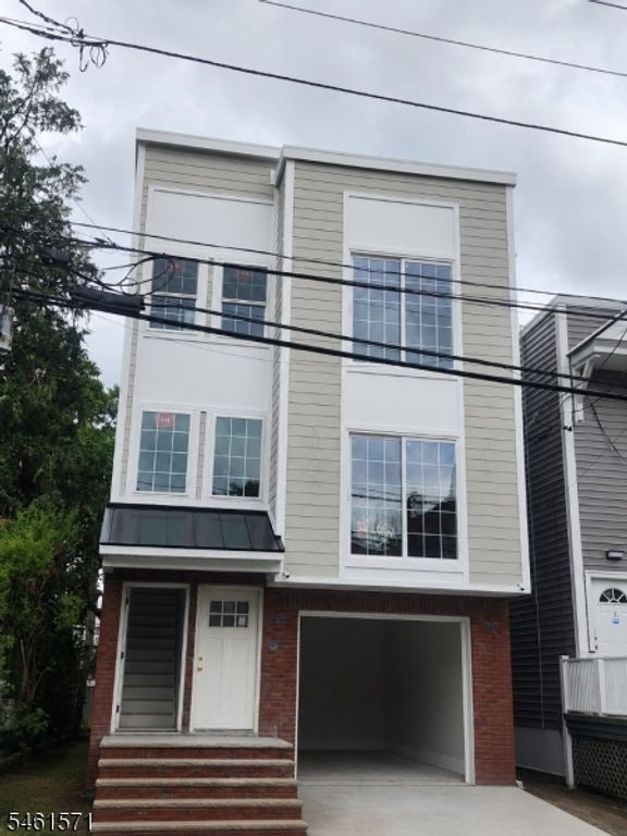 48 Willoughby St, Newark City, NJ 07112 — exterior