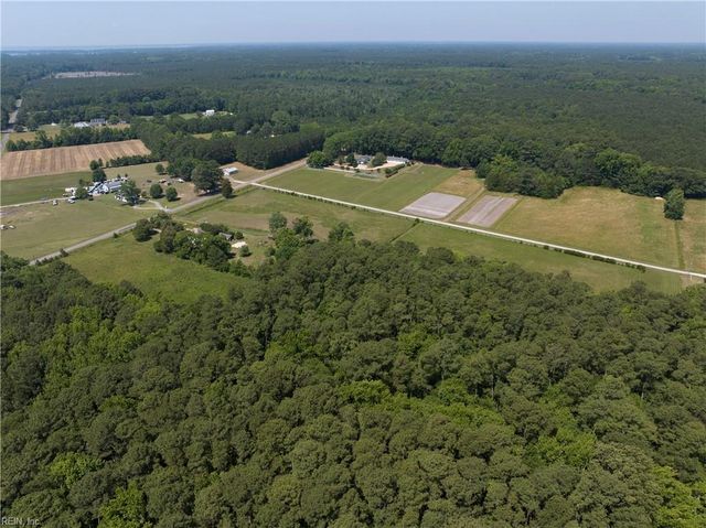 2115 Tabernacle RD, Diggs, VA 23045