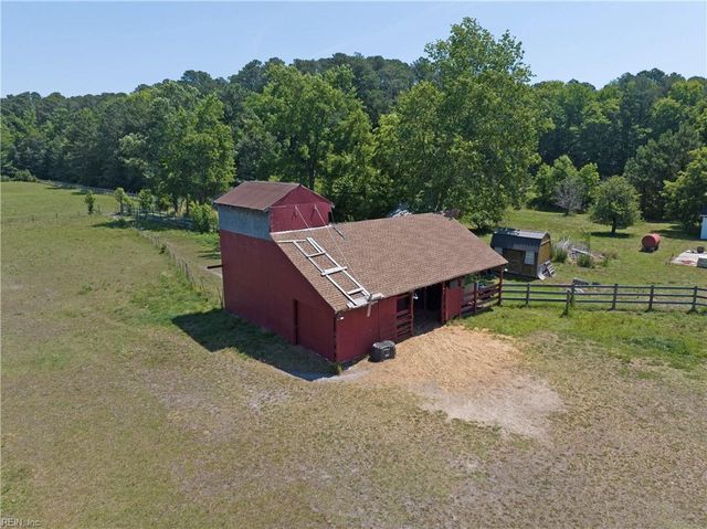 2115 Tabernacle RD, Diggs, VA 23045