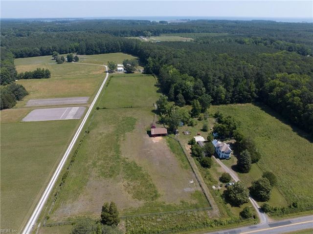 2115 Tabernacle RD, Diggs, VA 23045