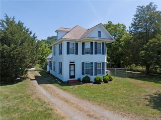 2115 Tabernacle RD, Diggs, VA 23045