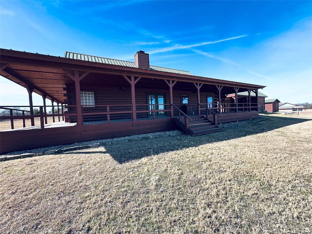 349 Lake Point, Comanche, TX 76442