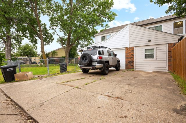 736 Lee Street, Mesquite, TX 75149