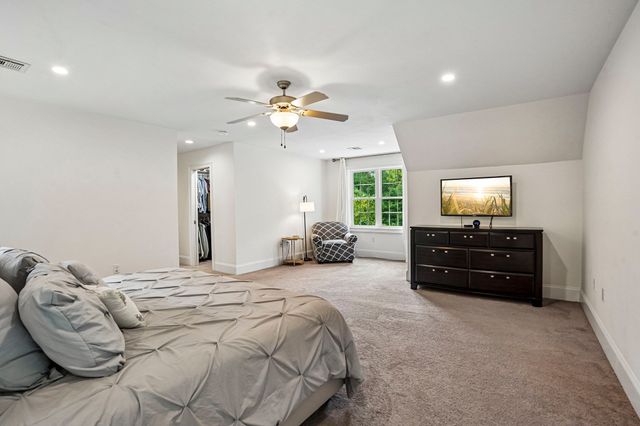 75 Silver Fox Rd, Franklin, MA 02038