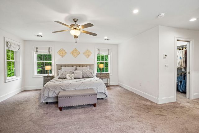 75 Silver Fox Rd, Franklin, MA 02038