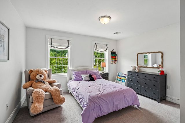 75 Silver Fox Rd, Franklin, MA 02038