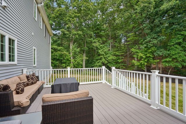75 Silver Fox Rd, Franklin, MA 02038