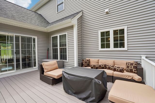 75 Silver Fox Rd, Franklin, MA 02038
