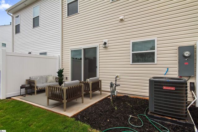 130 Randwick Lane, Greer, SC 29651