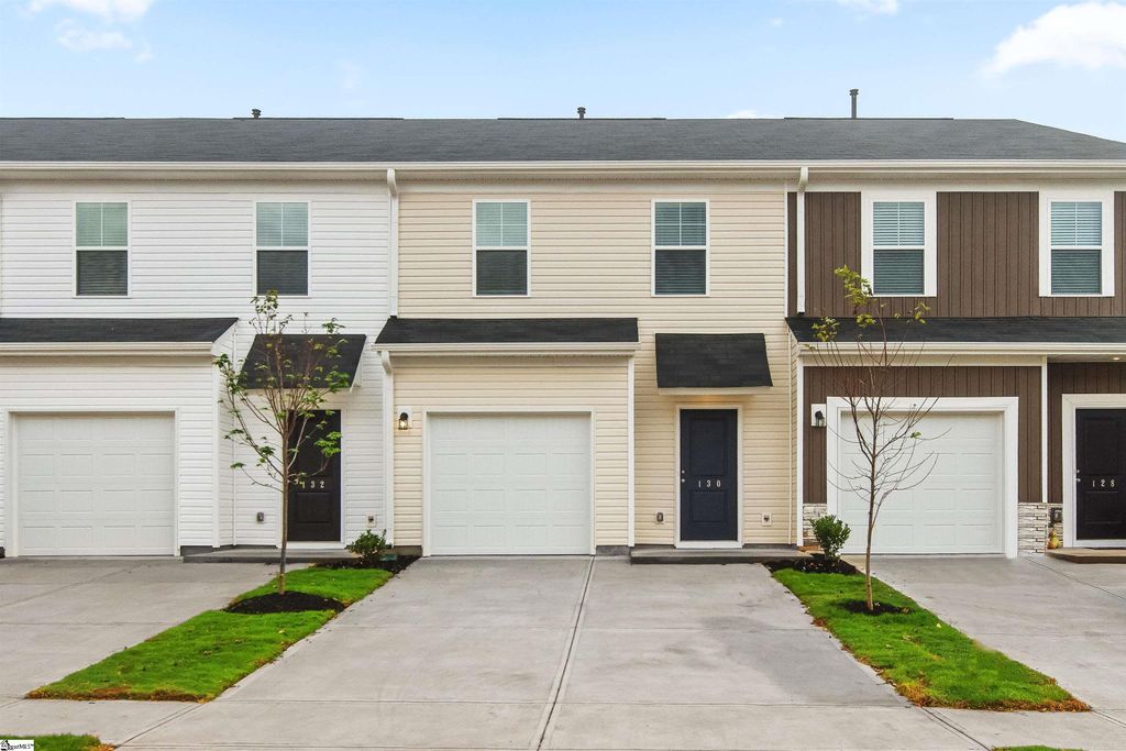 130 Randwick Lane, Greer, SC 29651