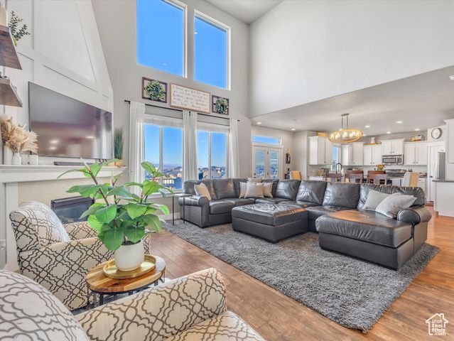 8169 S FLAXTON LN, West Jordan, UT 84081