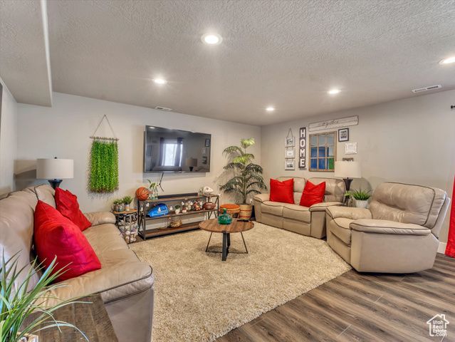 8169 S FLAXTON LN, West Jordan, UT 84081