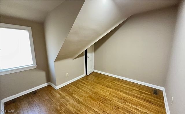 19627 Winslow Road, Shaker Heights, OH 44122