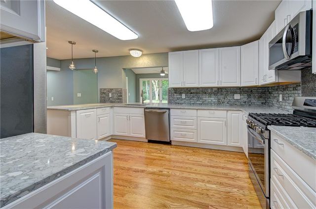 18608 E 26 Terrace, Independence, MO 64057