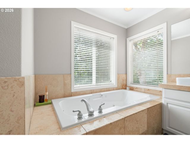 14122 Ne 17TH Cir, Vancouver, WA 98684