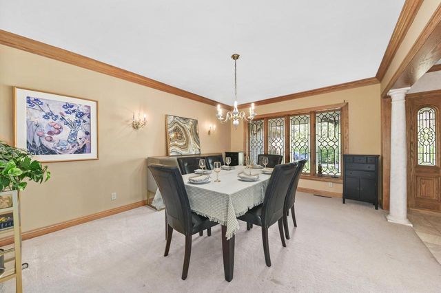 W131N7931 Country Club COURT, Menomonee Falls, WI 53051