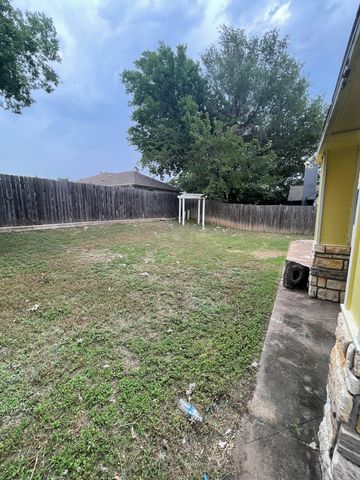 5516 Stone Meadow Lane, Fort Worth, TX 76179