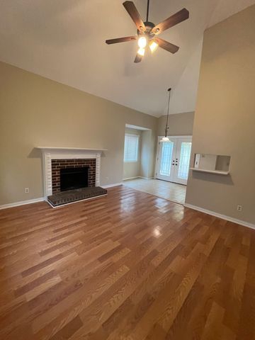 5516 Stone Meadow Lane, Fort Worth, TX 76179