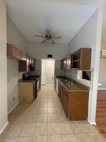 5516 Stone Meadow Lane, Fort Worth, TX 76179