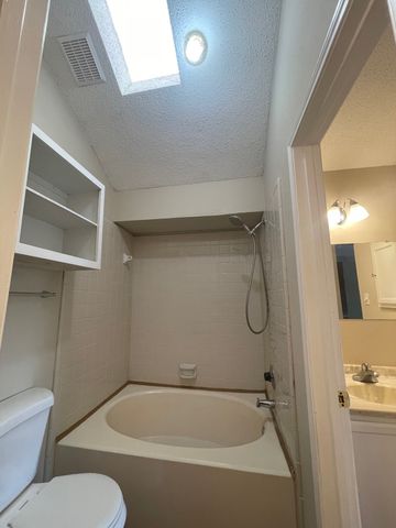 5516 Stone Meadow Lane, Fort Worth, TX 76179
