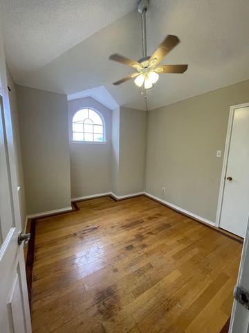 5516 Stone Meadow Lane, Fort Worth, TX 76179