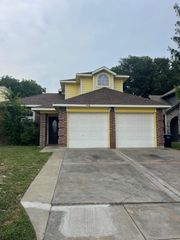 5516 Stone Meadow Lane, Fort Worth, TX 76179