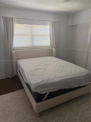 6709 N Kendall Drive 220, Pinecrest, FL 33156