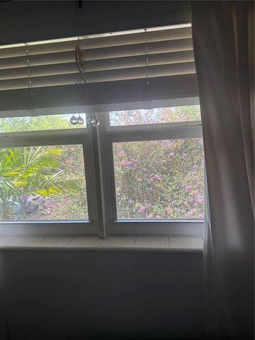 6709 N Kendall Drive 220, Pinecrest, FL 33156