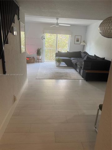 6709 N Kendall Drive 220, Pinecrest, FL 33156