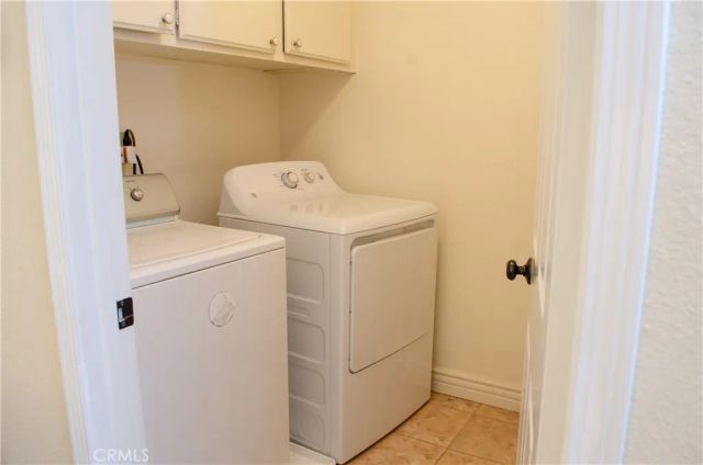 24371 Crestview, Newhall, CA 91321