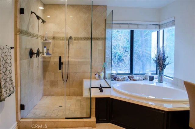 24371 Crestview, Newhall, CA 91321