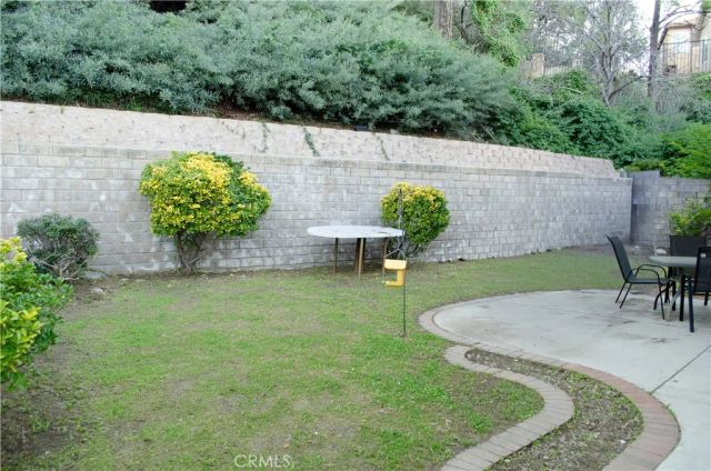 24371 Crestview, Newhall, CA 91321