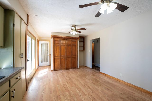 4563 Fairview Drive, Pleasant Hill, IA 50327