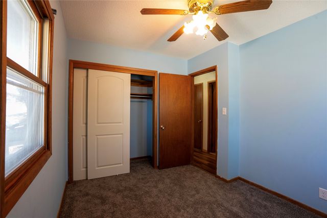 4563 Fairview Drive, Pleasant Hill, IA 50327