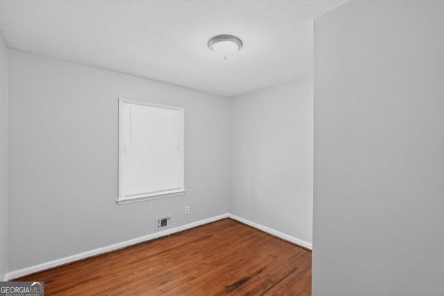 1071 Luther Drive SW, Mableton, GA 30126